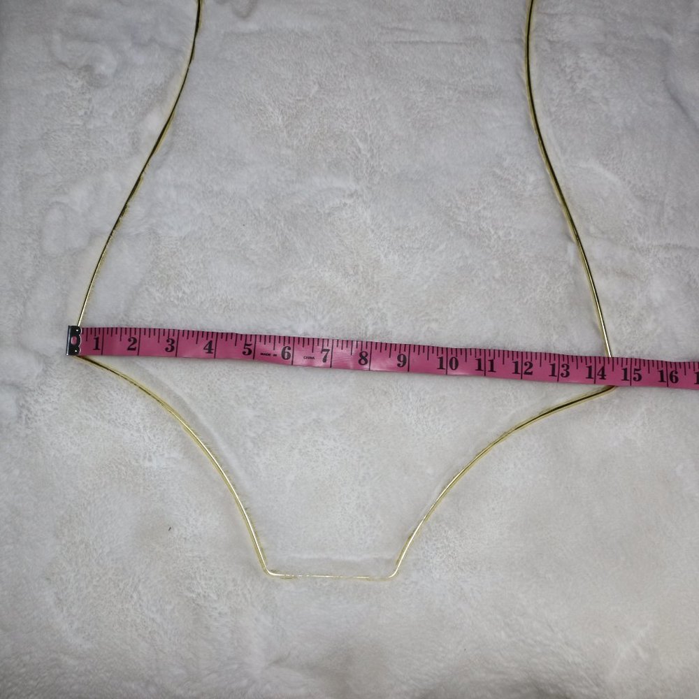 Body Shape Display Hanger - Picture 13 of 15